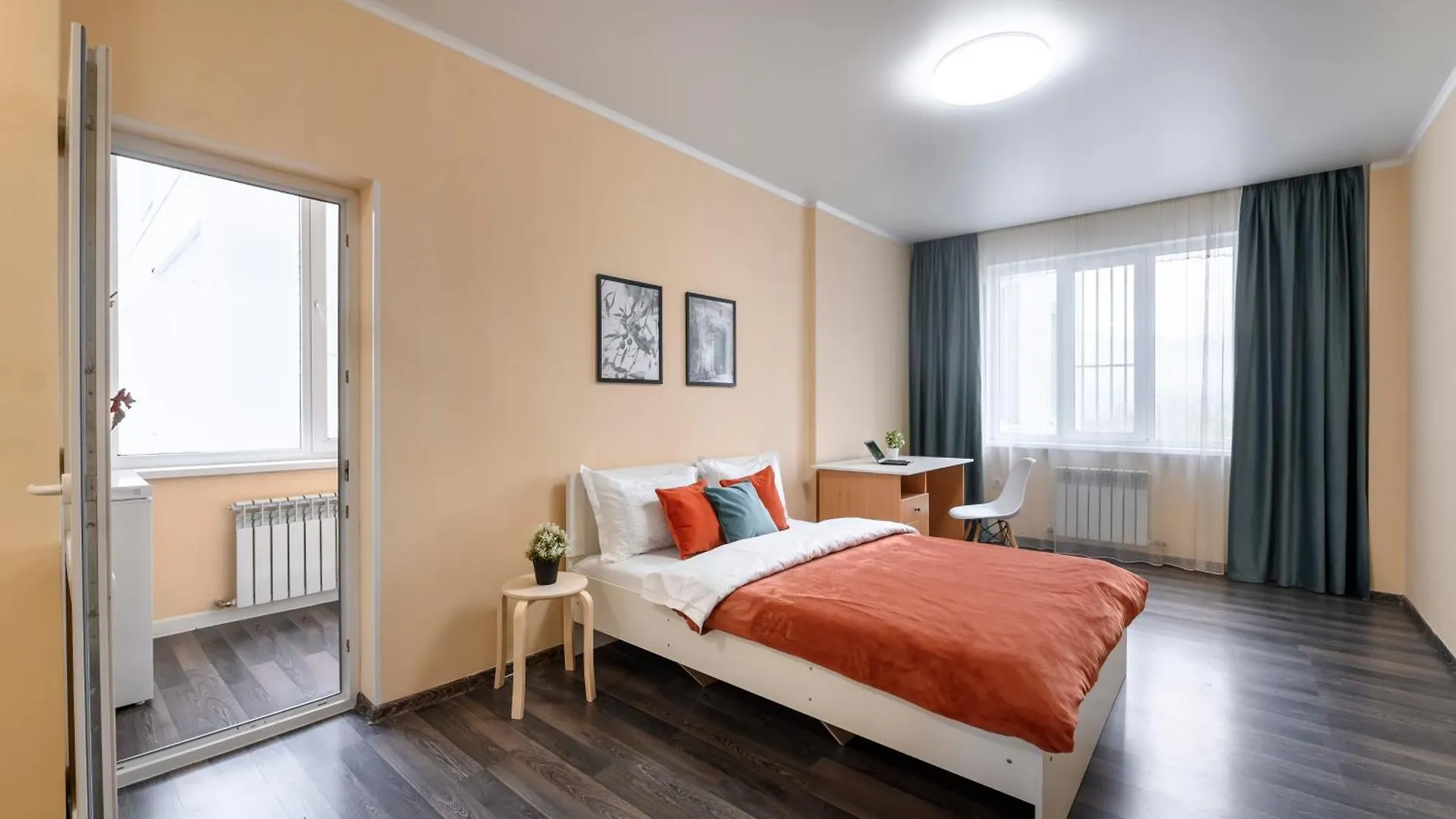 Apartment 3Х Комнатная Квартира В Жилом Комплексе Атлант Almaty